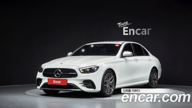 Mercedes-Benz E-Class (W213) E220d 4MATIC AMG Line