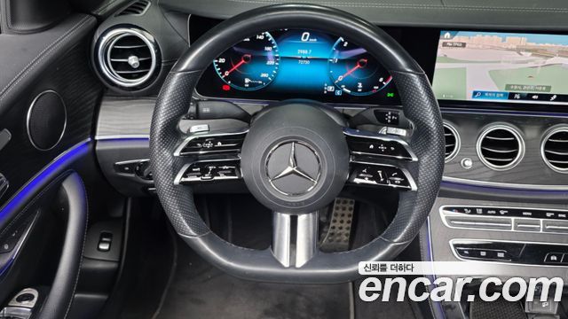 Mercedes-Benz E-Class (W213) E220d 4MATIC AMG Line 2021 — фото 13