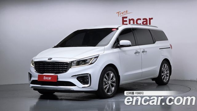 Kia Carnival 9-Seater Prstige 2020 — фото 1