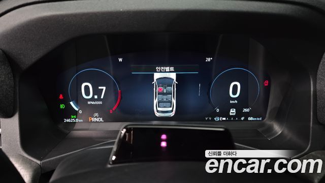 Ford Explorer (VI) 2.3 Platinum 4WD 2025 — фото 8