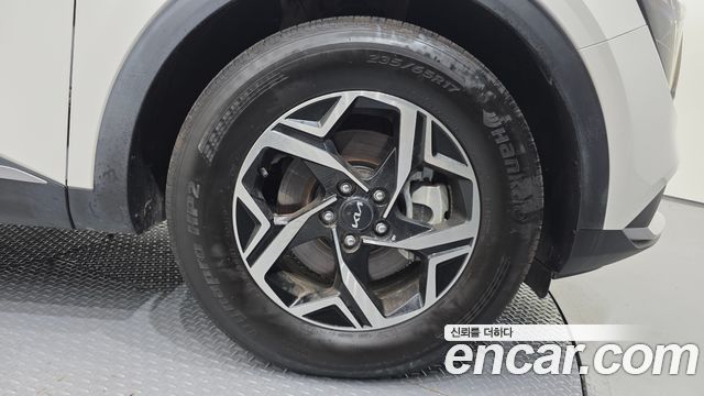 Kia Sportage (V) Diesel 2.0 2WD Trendy 2023 — фото 5