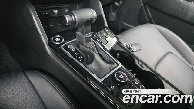 Kia Sportage (V) Diesel 2.0 2WD Trendy 2023 — фото 9