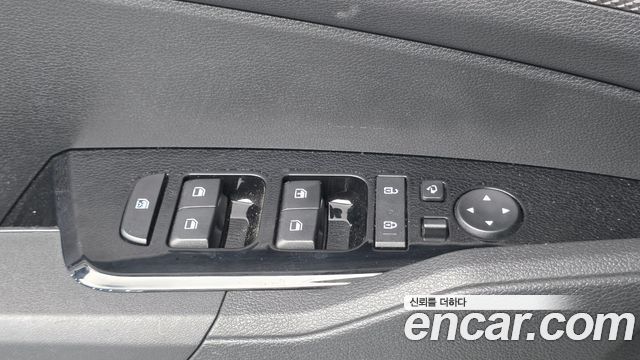 Kia Sportage (V) Diesel 2.0 2WD Trendy 2023 — фото 11