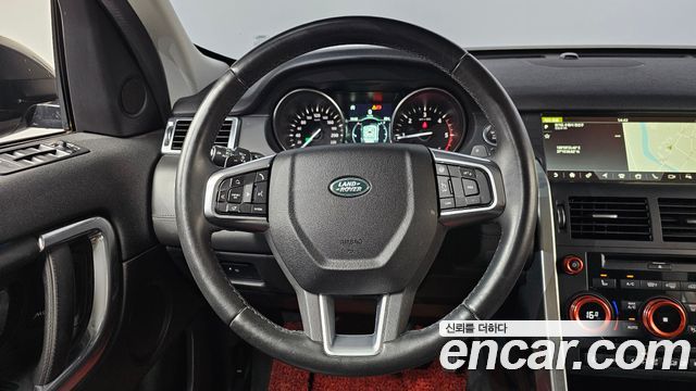 Land Rover Discovery Sport 2.0 TD4 HSE Luxury 2019 — фото 12