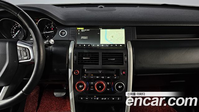 Land Rover Discovery Sport 2.0 TD4 HSE Luxury 2019 — фото 13