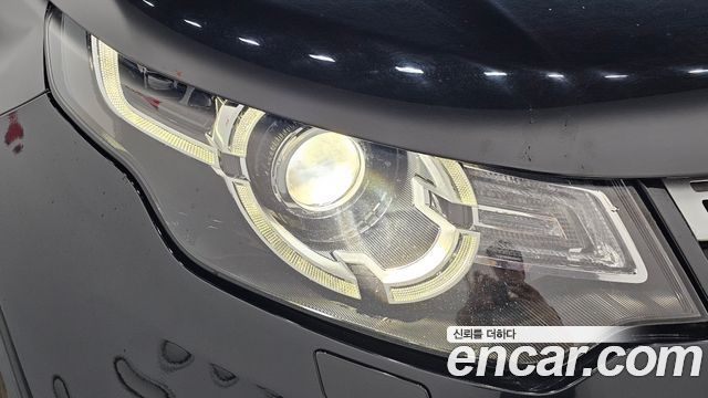 Land Rover Discovery Sport 2.0 TD4 HSE Luxury 2019 — фото 22