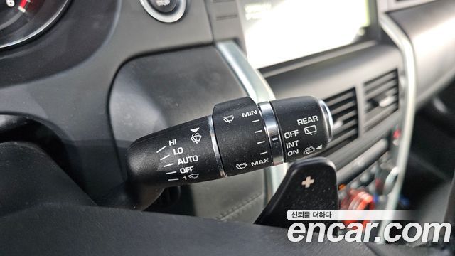 Land Rover Discovery Sport 2.0 TD4 HSE Luxury 2019 — фото 28