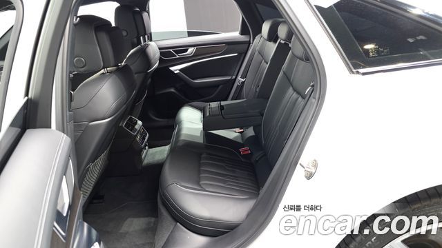 Audi A6 (C8) 45 TFSI Premium 2025 — фото 12