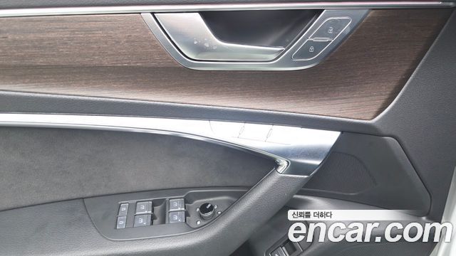 Audi A6 (C8) 45 TFSI Premium 2025 — фото 28