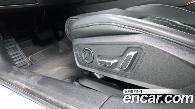 Audi A6 (C8) 45 TFSI Premium 2025 — фото 33