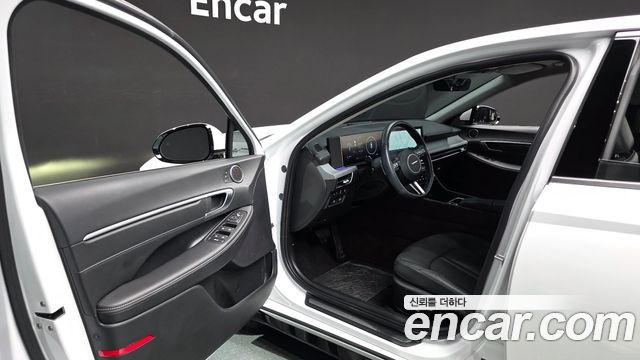 Hyundai Sonata The Edge (DN8) 2.0 Exclusive 2024 — фото 10