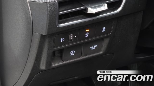 Hyundai Sonata The Edge (DN8) 2.0 Exclusive 2024 — фото 19