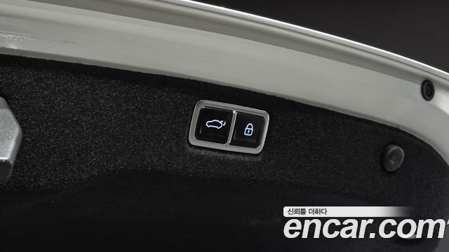 Hyundai Sonata The Edge (DN8) 2.0 Exclusive 2024 — фото 24