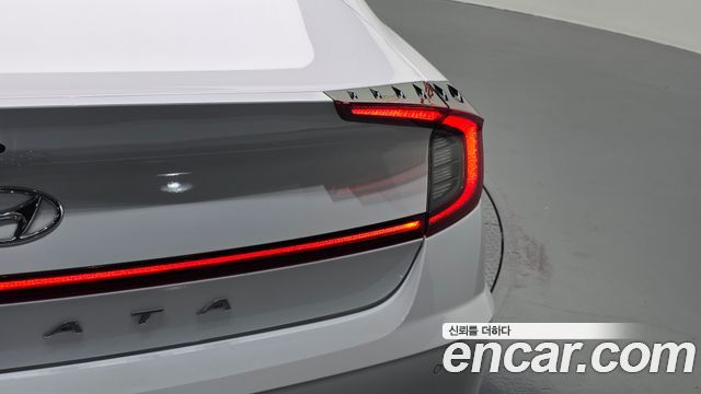 Hyundai Sonata (DN8) 2.0 Premium Plus 2023 — фото 23
