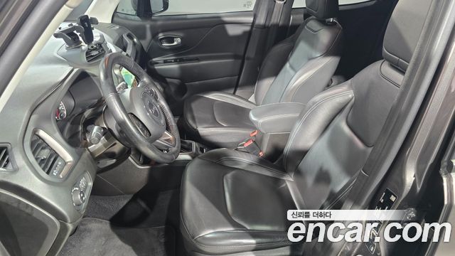 Jeep Renegade 1.6 Diesel Limited 2020 — фото 21