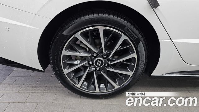 Hyundai Sonata (DN8) 1.6 Turbo Premium Plus 2022 — фото 5