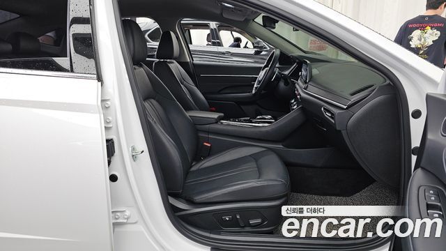 Hyundai Sonata (DN8) 1.6 Turbo Premium Plus 2022 — фото 11