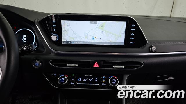 Hyundai Sonata (DN8) 1.6 Turbo Premium Plus 2022 — фото 14