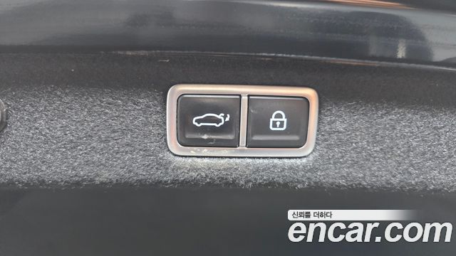 Hyundai Grandeur (GN7) 3,5 Gasoline 4WD Calligraphy 2023 — фото 20