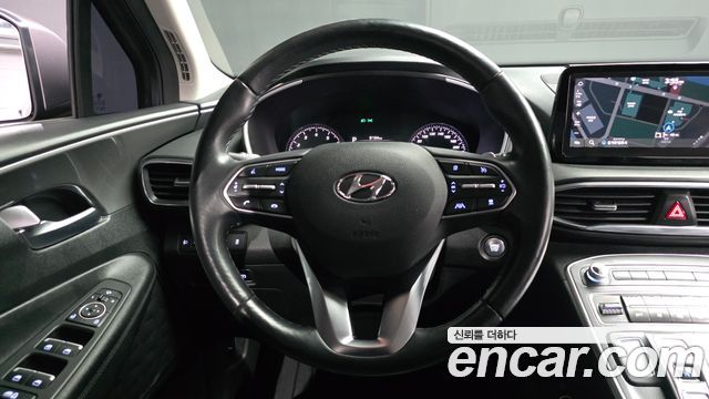 Hyundai Santa Fe Gasoline 2.5T 2WD Exclusive 2022 — фото 17