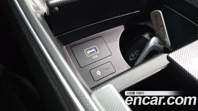 Hyundai Santa Fe Gasoline 2.5T 2WD Exclusive 2022 — фото 32