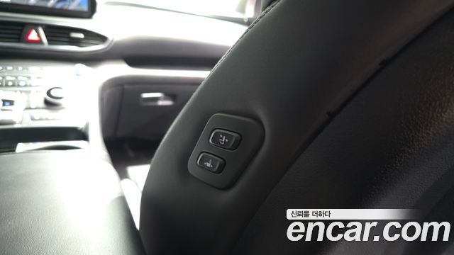Hyundai Santa Fe Gasoline 2.5T 2WD Exclusive 2022 — фото 42