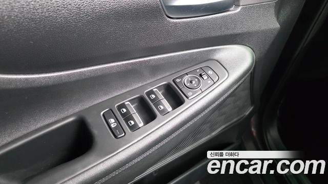 Hyundai Santa Fe Gasoline 2.5T 2WD Exclusive 2022 — фото 43