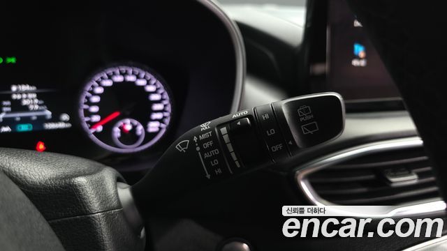 Hyundai Santa Fe Gasoline 2.5T 2WD Exclusive 2022 — фото 47