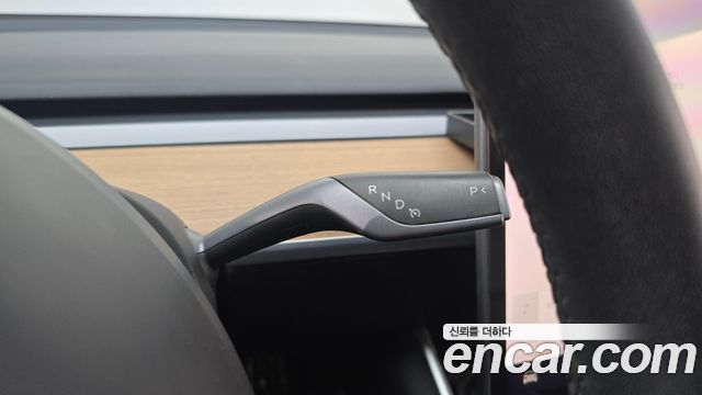 Tesla Model 3 Long Range AWD 2020 — фото 9