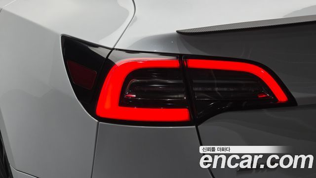 Tesla Model 3 Long Range AWD 2020 — фото 23