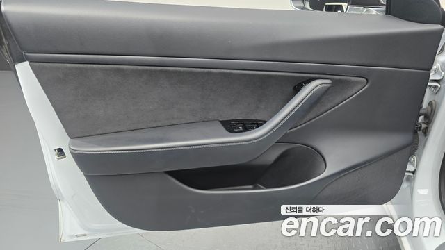Tesla Model 3 Long Range AWD 2020 — фото 24