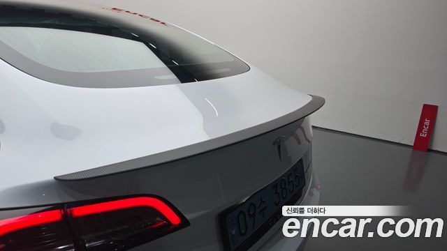 Tesla Model 3 Long Range AWD 2020 — фото 30