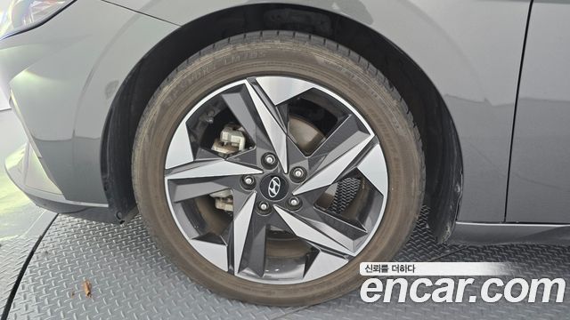 Hyundai Avante (CN7) 1.6 Inspiration 2021 — фото 5