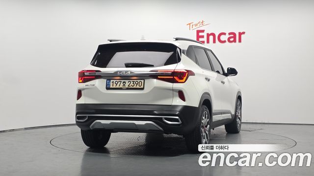 Kia Seltos Gasoline 1.6 Turbo 2WD Signature 2023 — фото 4