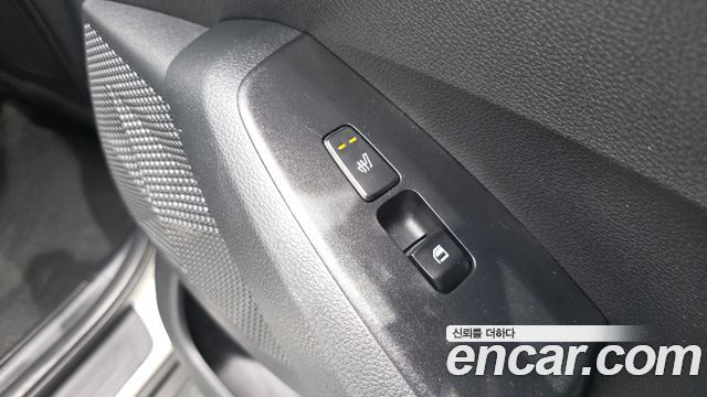 Kia Seltos Gasoline 1.6 Turbo 2WD Signature 2023 — фото 18
