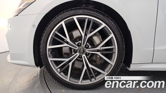 Audi A7 (4K) 55 TFSI Quattro Premium 2025 — фото 5