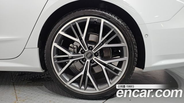 Audi A7 (4K) 55 TFSI Quattro Premium 2025 — фото 21