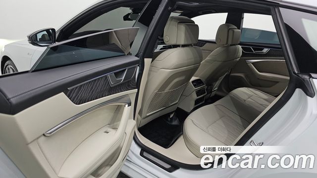 Audi A7 (4K) 55 TFSI Quattro Premium 2025 — фото 26