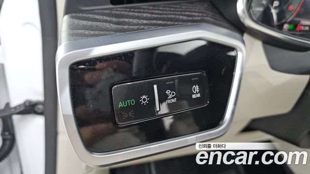 Audi A7 (4K) 55 TFSI Quattro Premium 2025 — фото 32