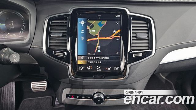 Volvo XC90 (II) T8 R-Design Hybrid 2021 — фото 14