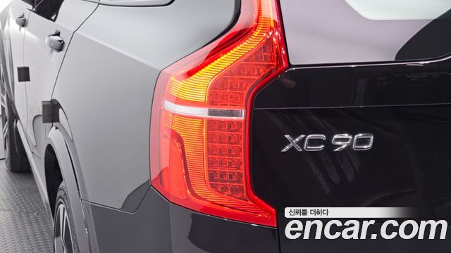 Volvo XC90 (II) T8 R-Design Hybrid 2021 — фото 23