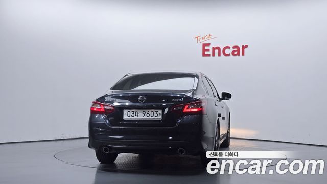 Nissan Altima 2.5 Smart L33 2018 — фото 4
