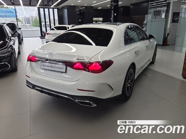 Mercedes-Benz E-Class (W214) E300 4MATIC AMG Line 2025 — фото 24