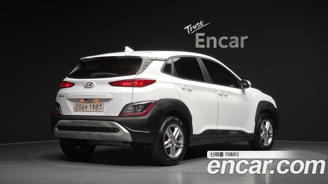 Hyundai Kona Gasoline 2.0 2WD Smart 2021 — фото 2