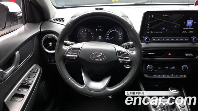 Hyundai Kona Gasoline 2.0 2WD Smart 2021 — фото 13