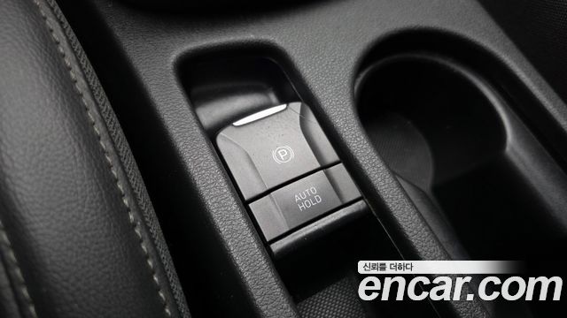 Hyundai Kona Gasoline 2.0 2WD Smart 2021 — фото 18