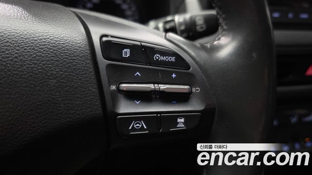Hyundai Kona Gasoline 2.0 2WD Smart 2021 — фото 30