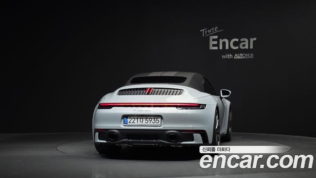Porsche 911 (992) Carrera Cabriolet 2024 — фото 4
