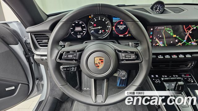 Porsche 911 (992) Carrera Cabriolet 2024 — фото 13