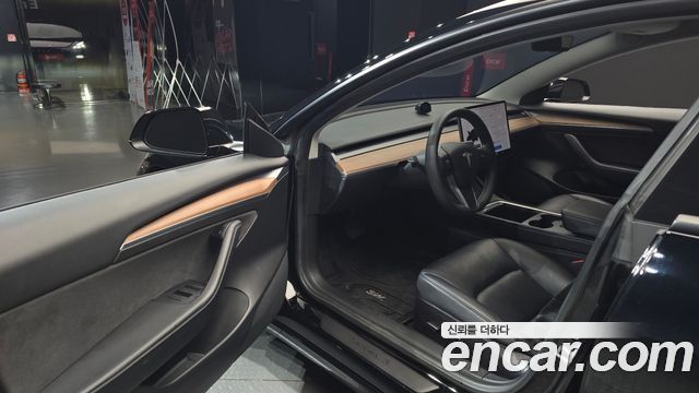 Tesla Model 3 Long Range AWD 2021 — фото 10